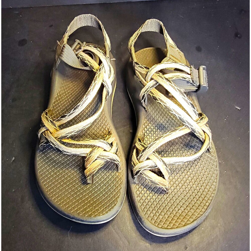 Chaco Men's Strappy Sport Sandals Gray/Beige 9.5 Standard Synthetic Logo